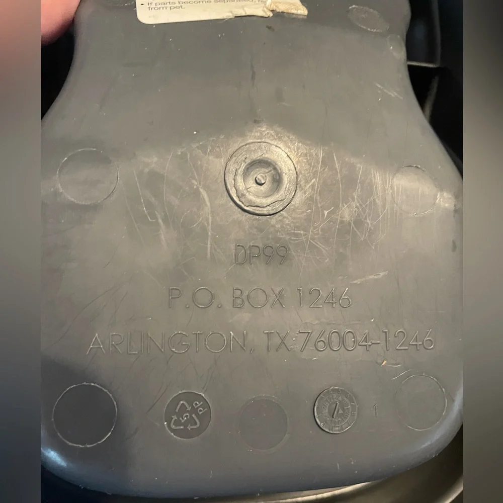 Gray Automatic Pet Water Dispenser - Self-Refilling Dog Bowl